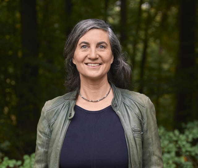 Stellenausschreibung: Wissenschaftliche:r Mitarbeiter:in mit Schwerpunkt Naturschutz, Biodiversität und Natürlicher Klimaschutz